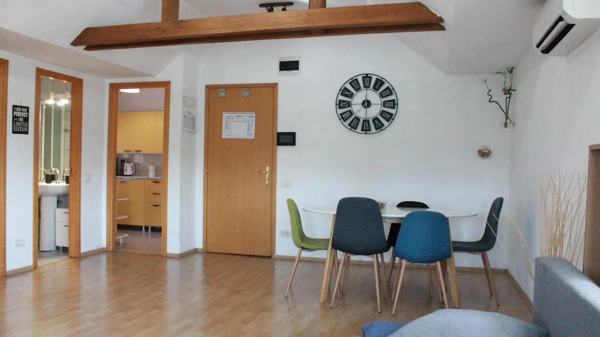 News Apartment Bucarest Romania