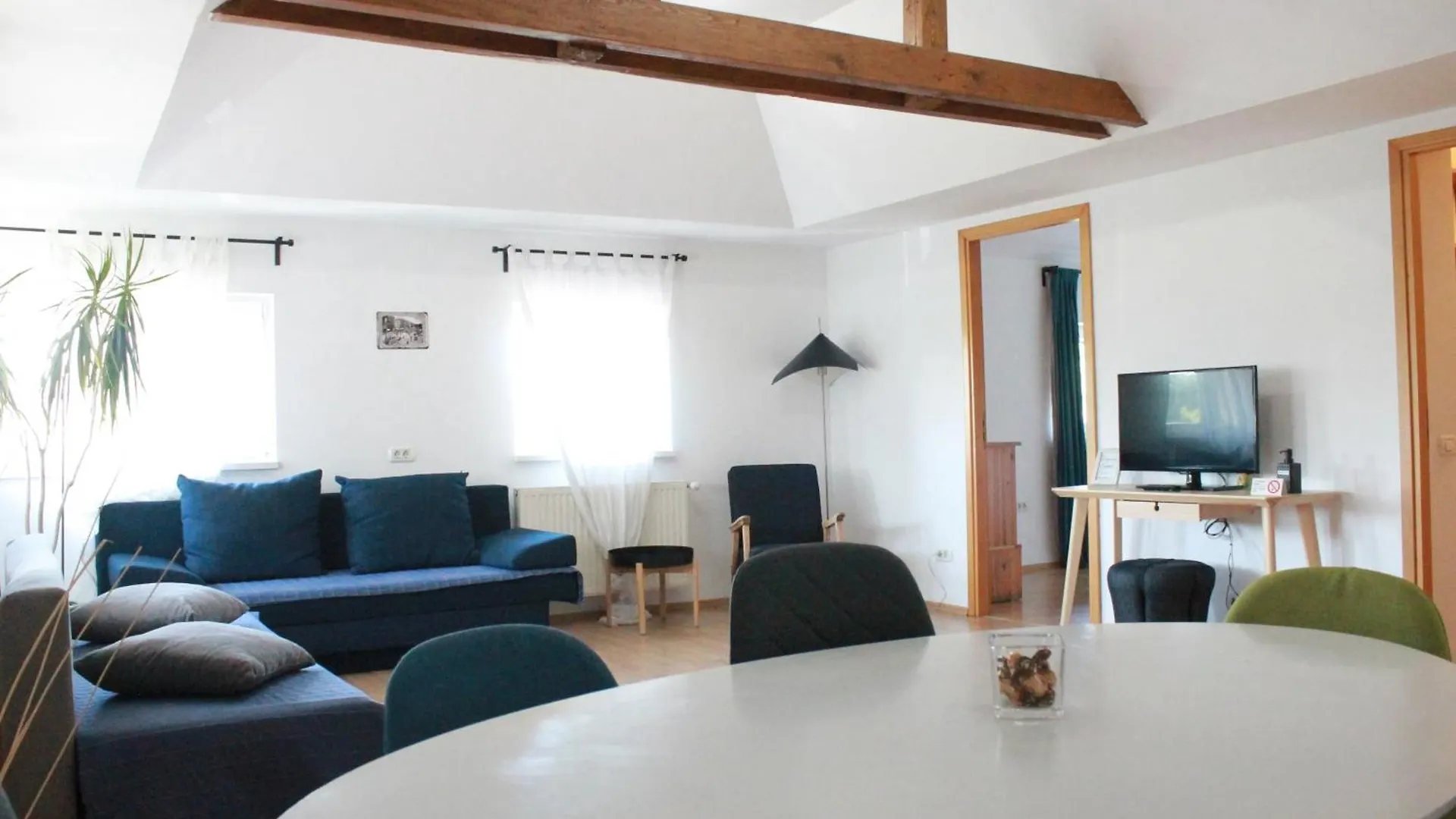 בוקרשט News Apartment